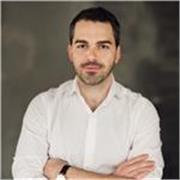 Native French tutor, patient, practical, personalized, confidence-building lessons.