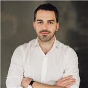 Native French tutor, patient, practical, personalized, confidence-building lessons.