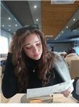 Studentessa di lingue orientali con certificazione in inglese c2