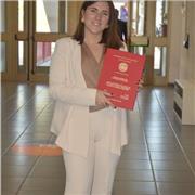 Neolaureata in matematica impartisce ripetizioni di matematica e fisica agli studenti delle scuole medie e superiori