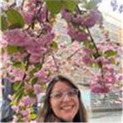 Profesora de Lengua Castellana con más de 10 años de experiencia. Diplomada en Educación Emocional. 