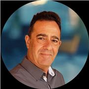 Profesor de programación apto para todas las edades y niveles