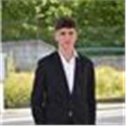 Estudiante de 4º de química en Santiago de Compostela con clases presenciales o online.