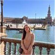 Profesora de matemáticas da clases para todos los niveles hasta bachillerato