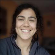 Motivadora, comunicadora, paciente, flexible, dinámica, tenaz. Puedo dar clases a personas de la ESO, Bachillerato y Universidad