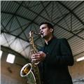Clases de saxofón presencial a todos los niveles, tanto en formación clásica como jazz