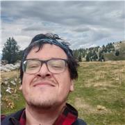 Profesor de Historia y Cs. Sociales con experiencia en docencia desde 2do ciclo hasta Universidad, además de asesoría a empresas