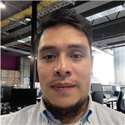 Profesor de tecnología experto en IA, arquitectura, programación, bases de datos, seguridad, redes e infraestructura