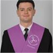 Profesor de inglés bilingüe, con experiencia en las diversas edades.