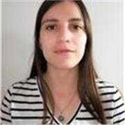 Profesora de nivel inicial brindo apoyo escolar nivel primario