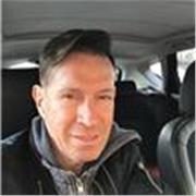 I am a native English speaker with a lot of experience as a teacher/tutor in English