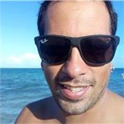 Maestro de Inglés especializado en apoyo escolar y profesional para niños, jóvenes y adultos