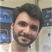 Sono dottorato in fisica a cui piace molto insegnare.