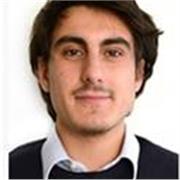 Docente di matematica disponibile per studenti universitari e superiori