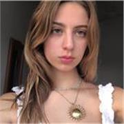 Alumna de primero de Psicología titulada en bachillerato científico, imparte clases presenciales y online.