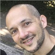 Bilingual Hebrew/English speaker offers conversational based lessons online