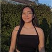 Native French speaker in her third year of University, offering online classes for English speakers eager to learn French!