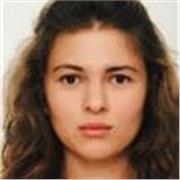 Studentessa magistrale con background internazionale e conoscenza a livello C2 delle lingue italiano e inglese offro ripetizioni