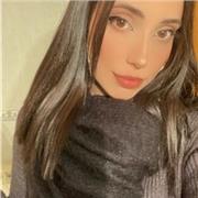 Professora de català ofereix classes per a totes les edats