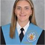 Me defino como una persona que tiene pasión por la enseñanza en niños. Puedo dar clase a toda la etapa de primaria. 