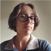 Dou aulas de Matemática para adolescentes, jovens e adultos. Meu foco é em Matemática básica e álgebra