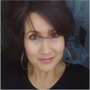 I am a native Spanish who enjoys helping students gain confidence and achieve their goals. 