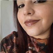 Profesora titulado en enseñanza de idiomas con mas de 10 años de experiencia con estudiantes de todas las edades.