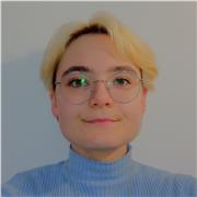 Traductora especializada en francés ofrece clases de conversación niveles A2-B2