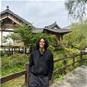 Passionate Physics Tutor with a knack for demystifying complex concepts and igniting a love for scientific exploration in students