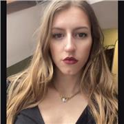 Estudiante de Administración con un alto nivel de inglés C1 da clases a niños en Gijón.