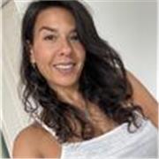 Yoga Teacher & Artist | Adult Mindfulness & Creative Classes for All Ages