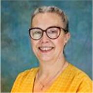 Dr Irene Nicol
