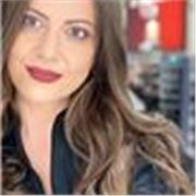 Laureata in economia gestionale con 110 e lode. Insegno ai ragazzi della scuola media inferiore e superiore. Sono paziente ed empatica!