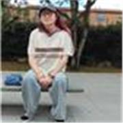 Profesora de apoyo escolar con conocimientos en pedagogía y ciencias económicas