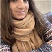 Profesora titulada de inglés con más de 8 años de experiencia se ofrece a dar clases particulares online