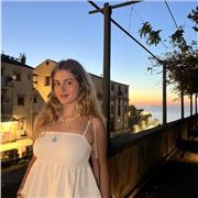 estudiante ingeniería, doy clases de refuerzo a todos los niveles de primaria y la eso, de mates, física y quimica, economía