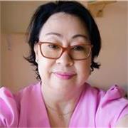 Professora de reforço de língua portuguesa e de inglês para crianças e adolescentes