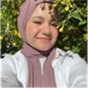 Qualified Arabic teacher with extensive experience offers online lessons. with experience in international programs
like CIEE.