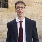 Pedagogo con formación especializada en el trabajo con familias, orientación educativa y apoyo socioemocional, comprometido con pr