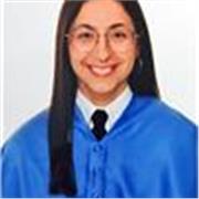 Técnico superior de Educación Infantil con experiencia, y además con infantes de primaria.