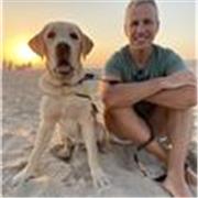 Licenciado en Ciencias Ambientales con 25 años de experiencia. Vale para Biología, Física y Matemáticas