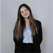 Apprenez la photographie avec une photographe passionnée grâce à des cours personnalisés, en ligne ou à domicile.