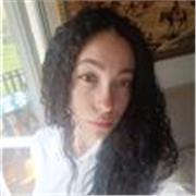 Graduada en biología por la Universidad Complutense con máster en Seguridad Alimentaria 