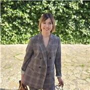 Soy paciente, cariñosa y responsable. Enseñaré inglés a los niños a través de actividades divertidas, creando un ambiente positivo