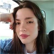 Ciao, mi chiamo Isabella e se hai bisogno di aiuto per i compiti, ti aspetto!