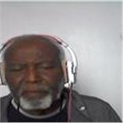 Professeur de musique (chant, guitare théorie musicale) et d'Anglais.