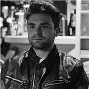 Mi nombre es Alejandro y soy educador de inglés con 4 años s experiencia con alumnos de distintas edades y niveles