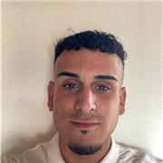 Profesor titulado de educación primaria con la especialidad de educación especial.