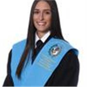 Maestra y Técnica Superior en Educación Infantil, con experiencia en el cuidado y acompañamiento de niños.