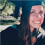 Laureata in Master in Inghilterra offre lezioni e ripetizioni di lingua inglese, filosofia, italiano e teologia